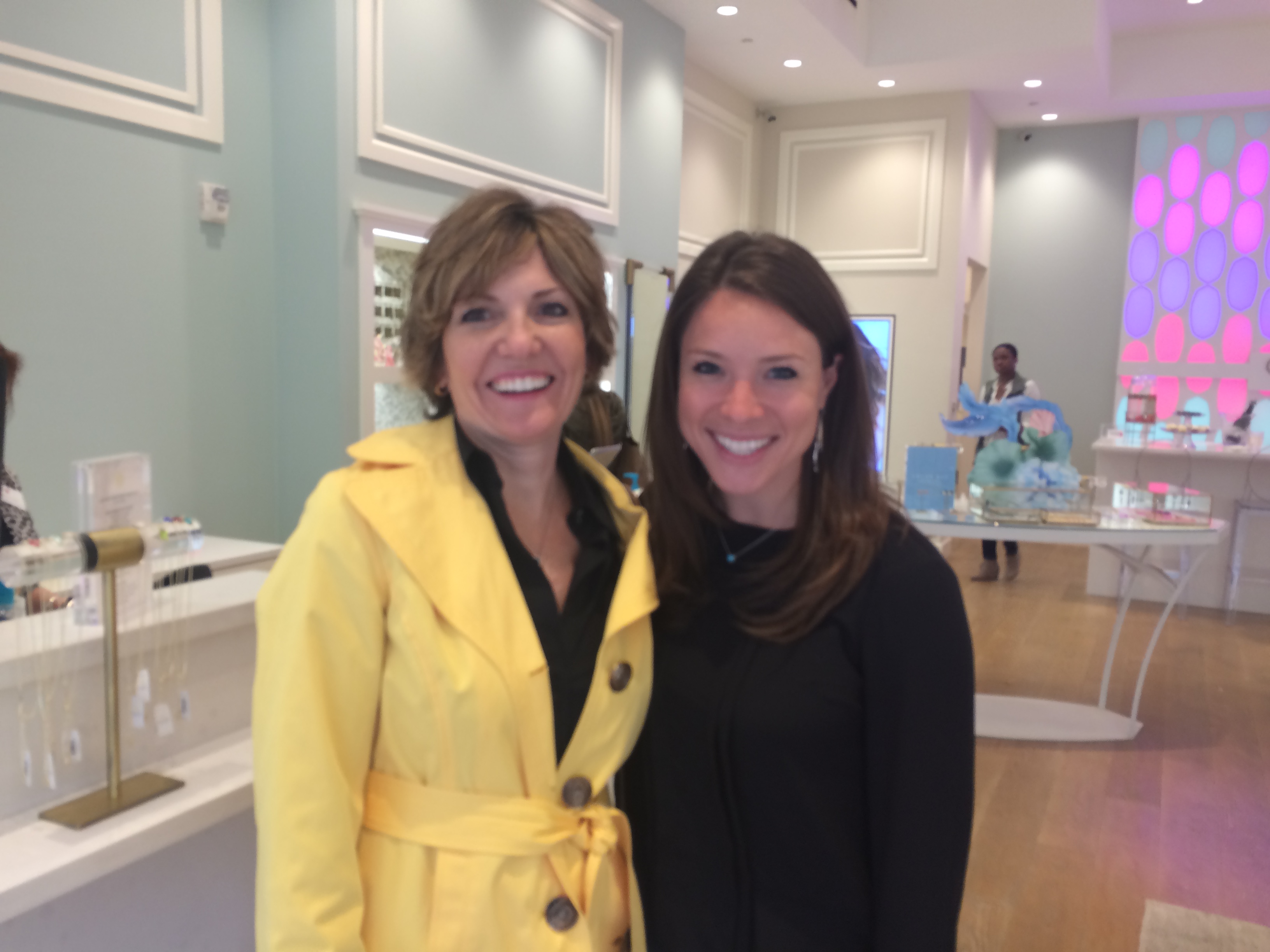 Kendra Scott Gives Back