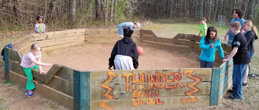 kids at thunderball game